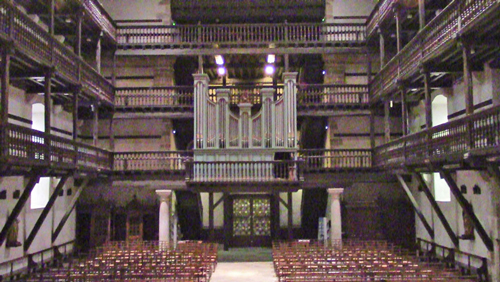 Les tribunes